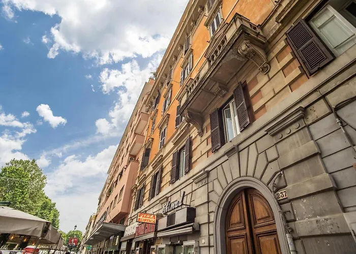 Giulio Cesare Charming Great Location דירה