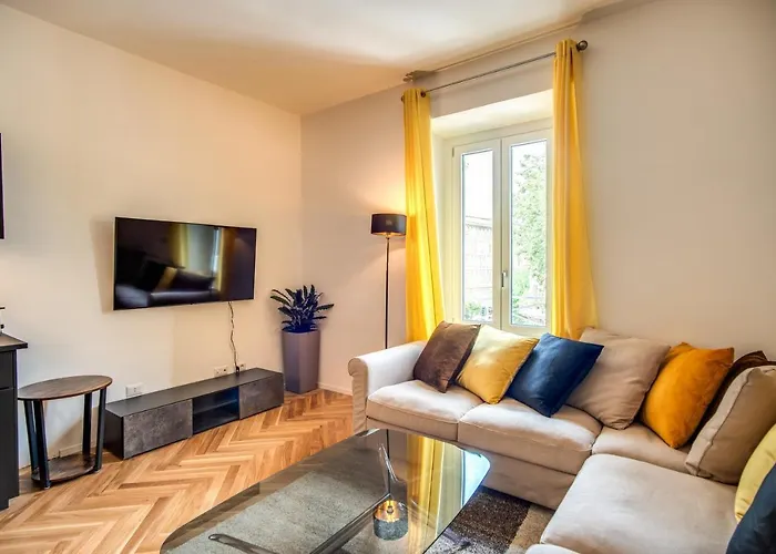 Giulio Cesare Charming Great Location * רומא